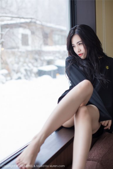 女童坠下挂在保笼外 杭州下沙消防紧急救援“球速体育下载”(图4) 球速体育官网